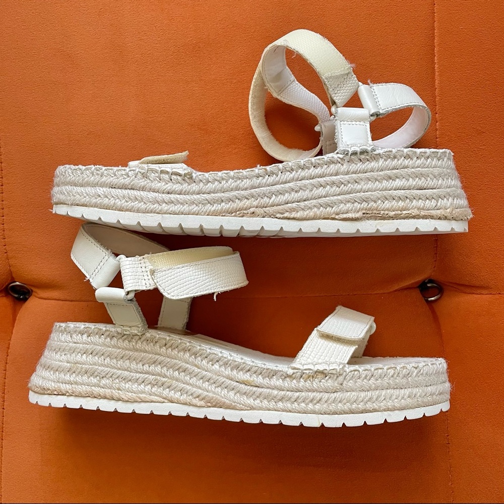 Dolce Vita Myra Sandals - Brand New